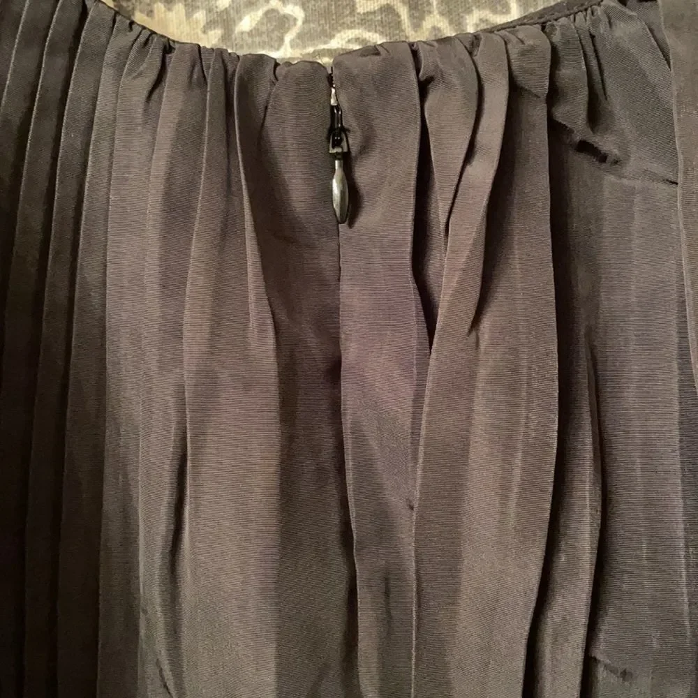 🎉🎉🎉HP🎉🎉🎉Nwt Express Sz SP Black zip back fan cap sleeves - Picture 7 of 9
